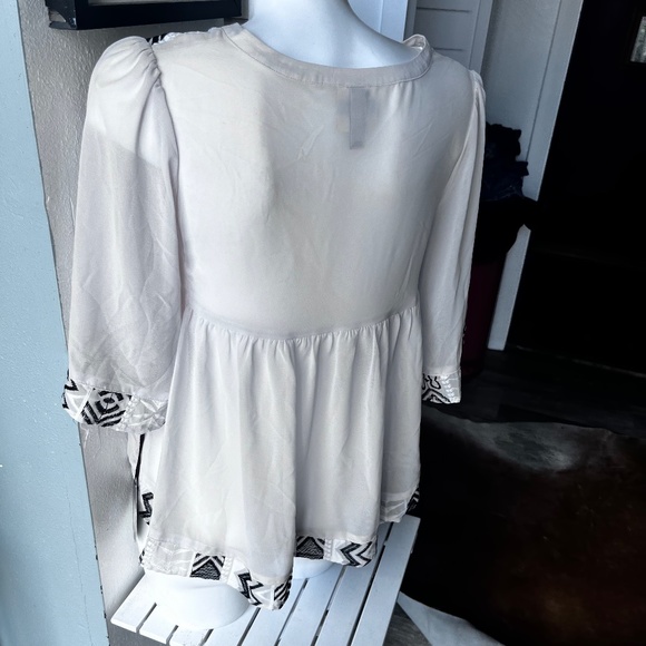 NEW WITH TAGS KNOX ROSE FLOWY SUMMER SHIRT - XS - Picture 4 of 13